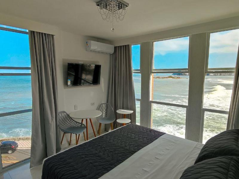 Grand - A Sua Experiencia Beira Mar Na Praia!